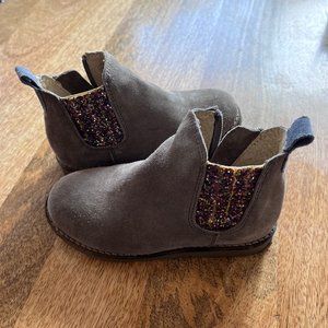 Mini Boden Girls Chelsea Boots, size 27
